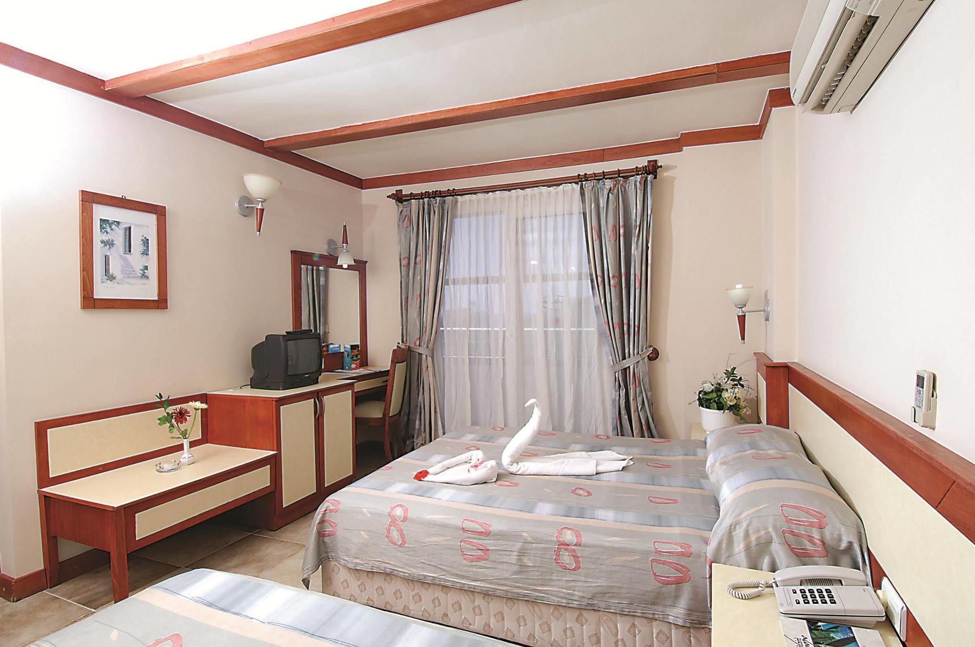 Alaiye Kleopatra Hotel Алания Экстерьер фото